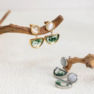 GREEN STONE EARRINGS GOLD