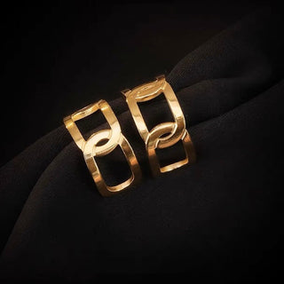 CHIC MOBIUS OHRRINGE GOLD