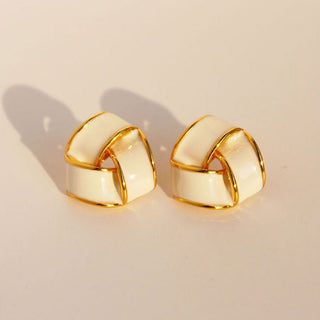 ELEGANT MOBIUS EARRINGS GOLD