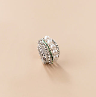 SHINE PEARL EARCUFF
