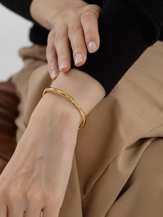 SIMPLE CUFF ARMBAND GOLD